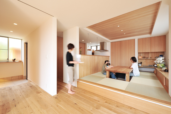 明石市「明石住建(IKU-REAR)」監修「子供が賢く育つ家」の「キッチン・ダイニング編」イメージ3枚目