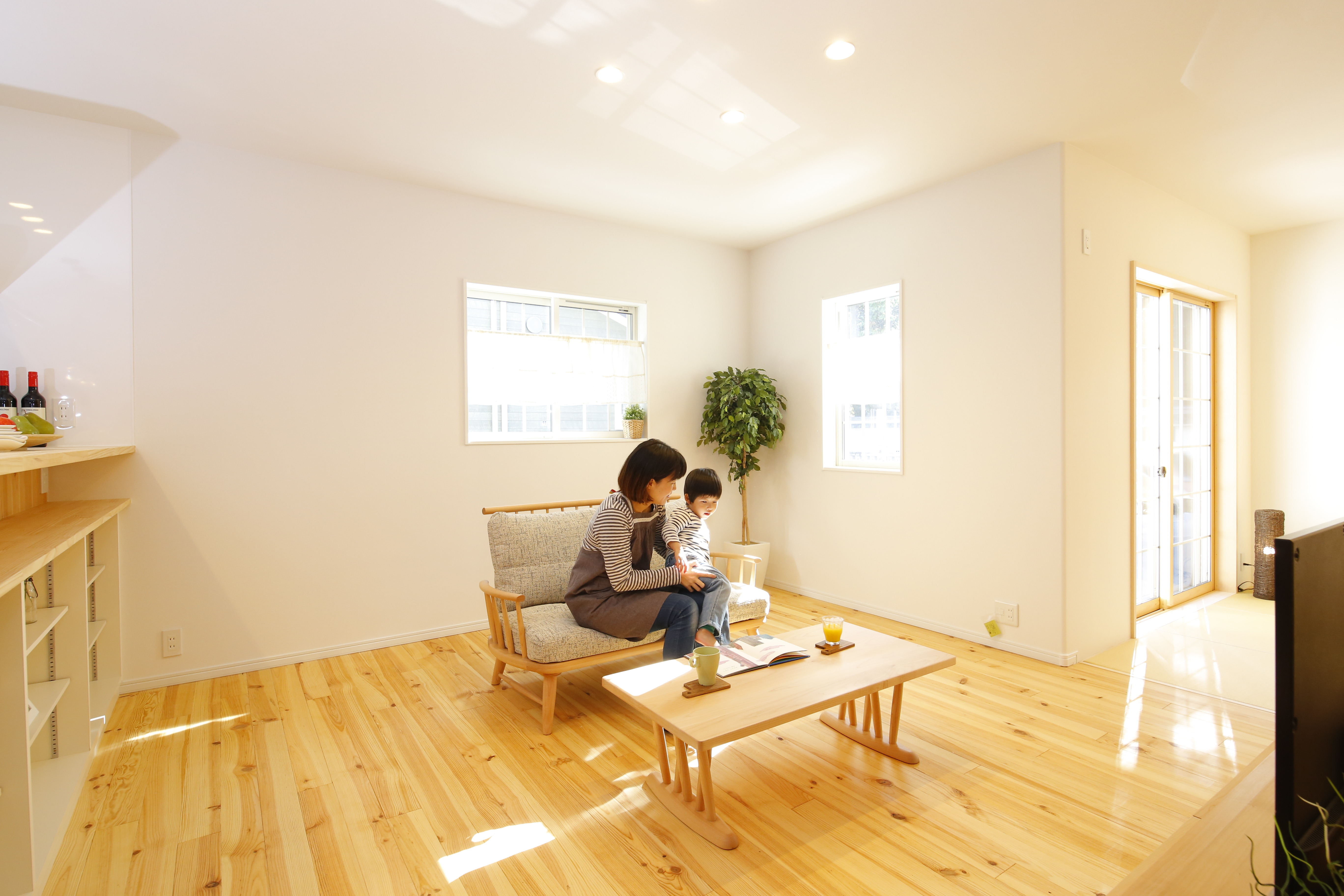 明石市「明石住建(IKU-REAR)」監修「子供が賢く育つ家」の「リビング編」イメージ2枚目